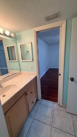 $2,400 | 9691 Southwest 138th Avenue, Unit QC2L, Miami, FL 33186