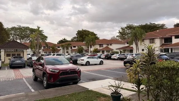 $2,400 | 9691 Southwest 138th Avenue, Unit QC2L, Miami, FL 33186