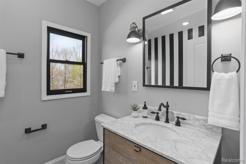 4116 Trumbull, Unit 2 Detroit, MI 48208 - Photo 12 of 34