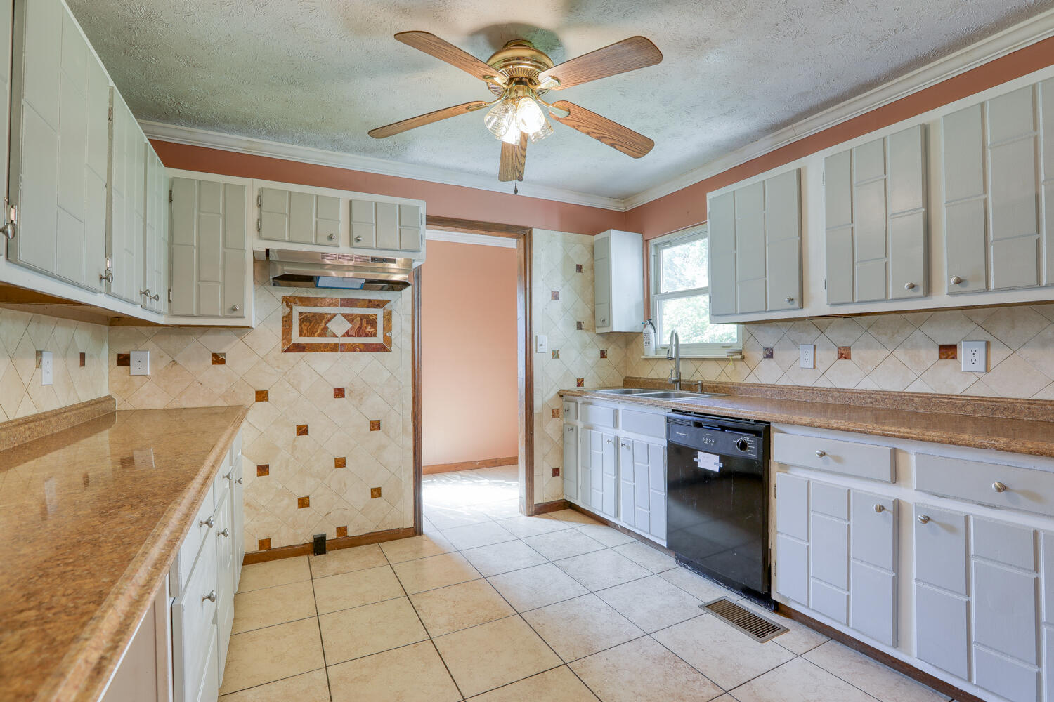 245 Arrington Road Rogersville, TN 37857 - Photo 34 of 62 CBJ. 245 Arrington. Rog MLSb (15 of 40)