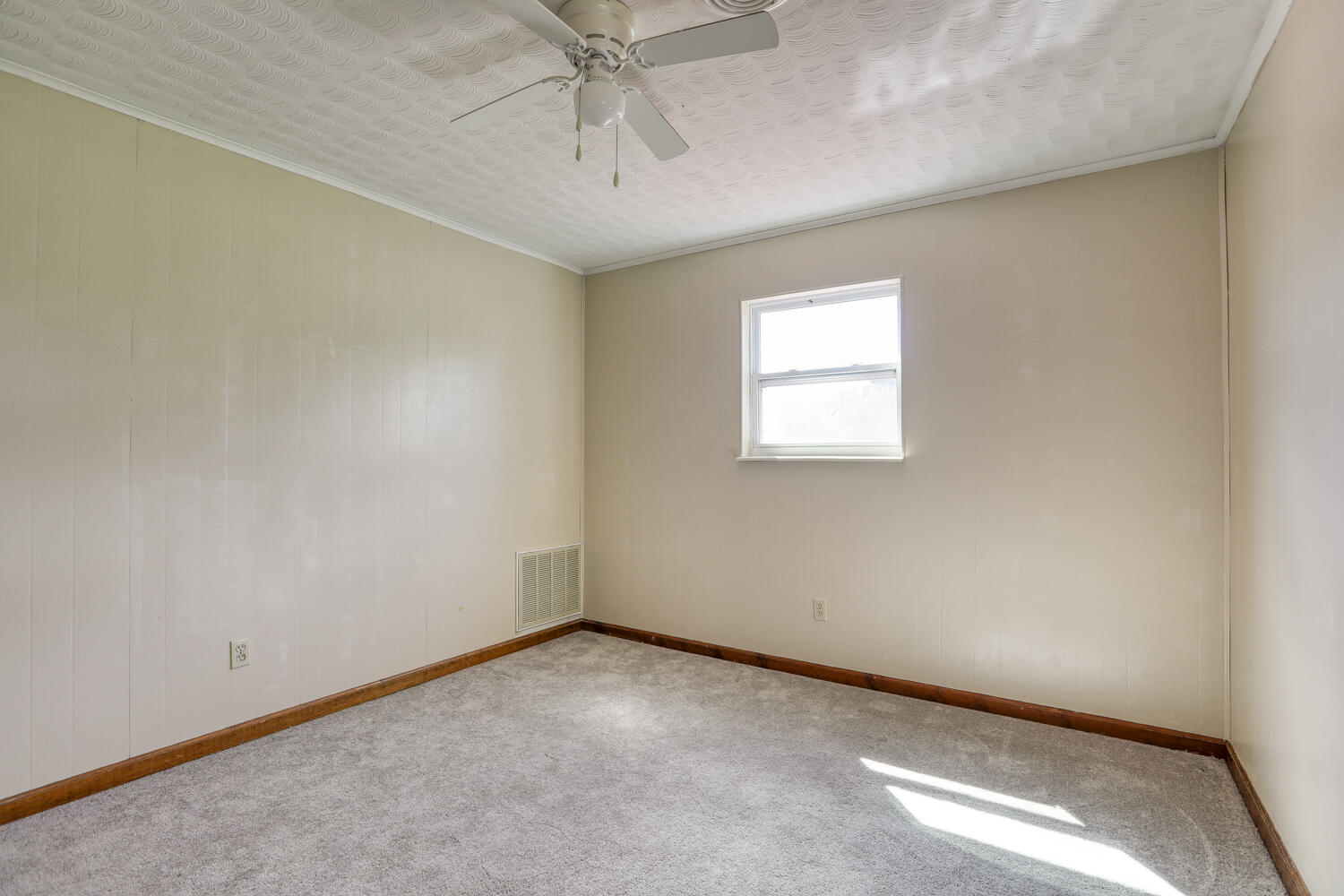 245 Arrington Road Rogersville, TN 37857 - Photo 54 of 62 CBJ. 245 Arrington. Rog MLSb (35 of 40)