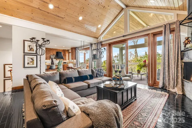 $899,000 | 115 Mountainside Lane, Mars Hill, NC 28754