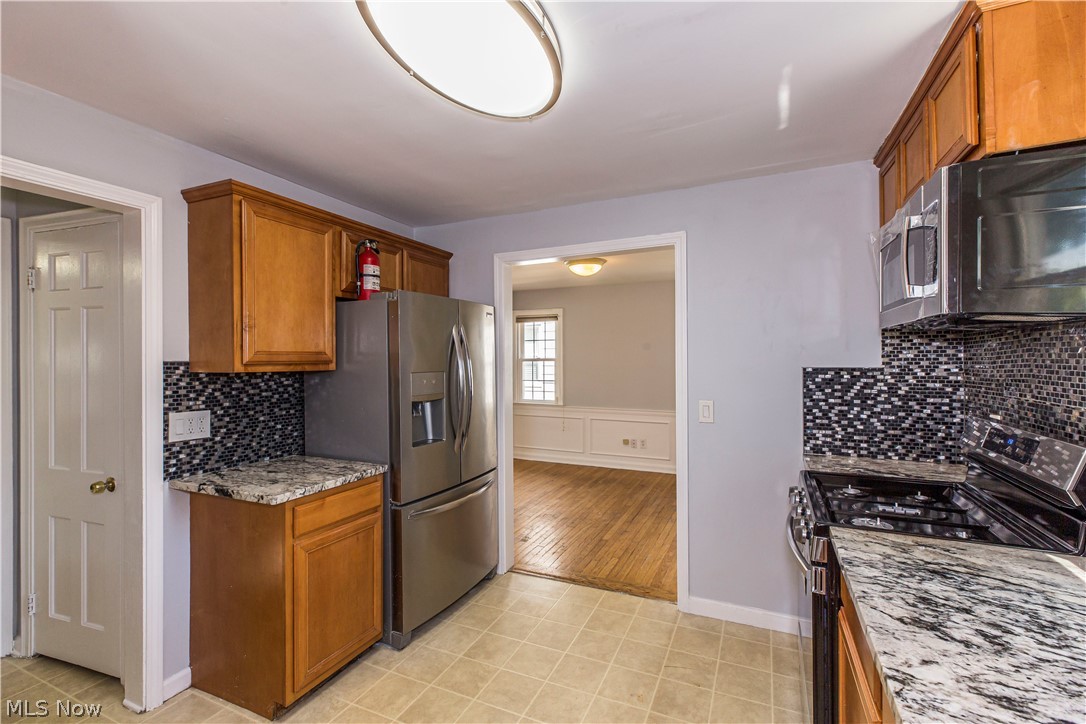 4326 Silsby Road University Heights, OH 44118 - Photo 22 of 50