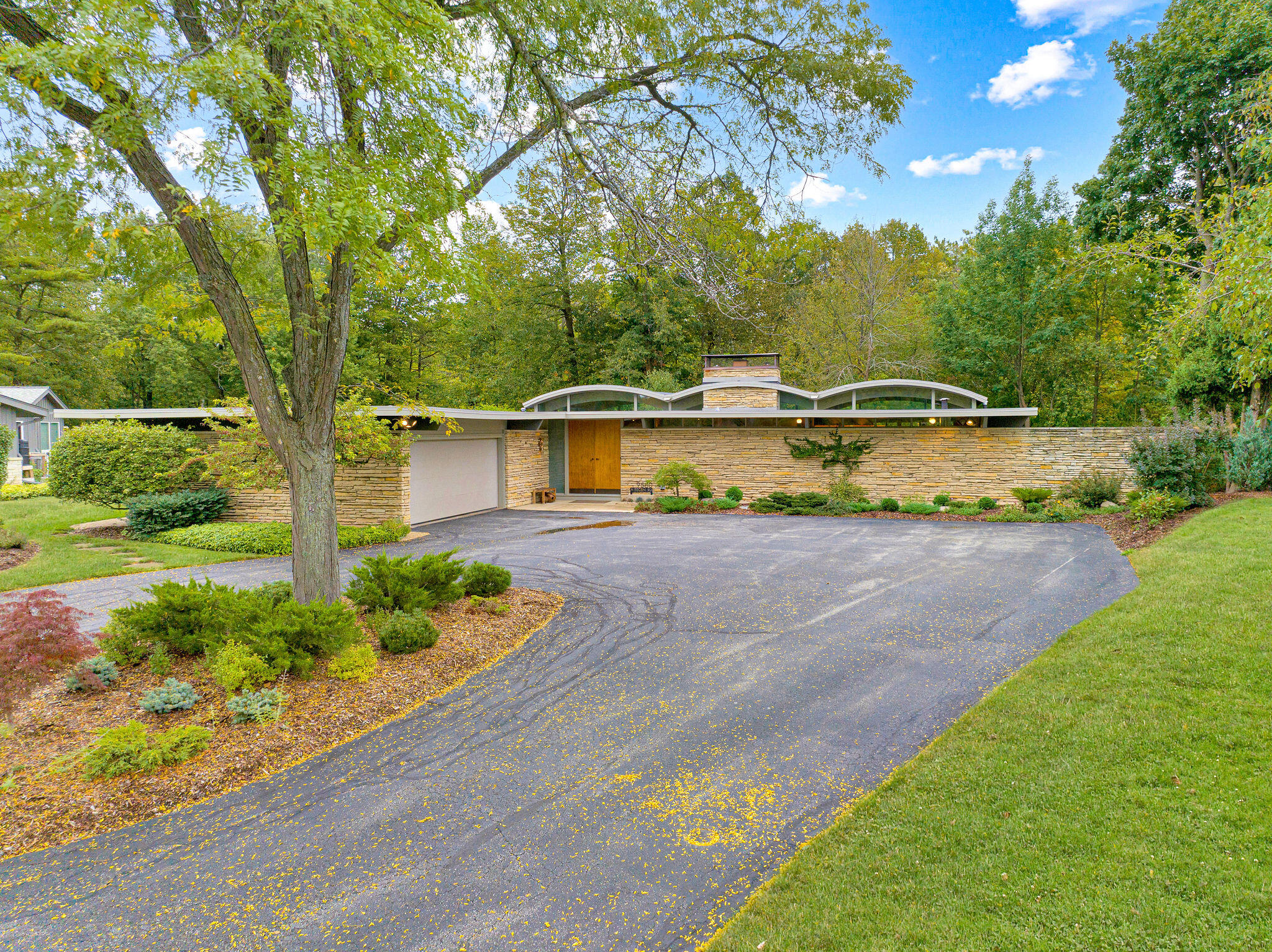 9580 North Regent Road Bayside, WI 53217 - Photo 1 of 1 ext front