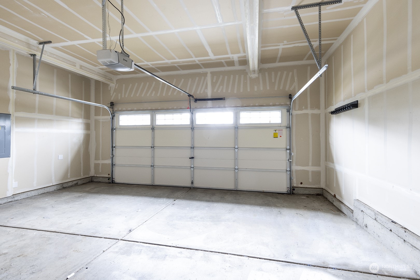 3602 195th Place Southeast Bothell, WA 98012 - Photo 25 of 28 a view of garage