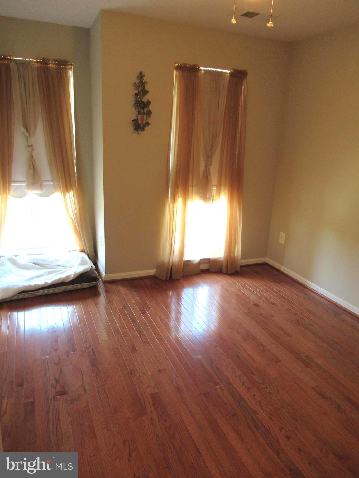 9105 Ribbon Falls Loop Bristow, VA 20136 - Photo 15 of 28 Bedroom