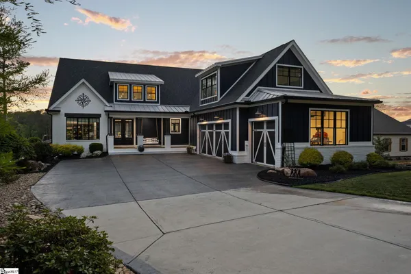 $1,699,649 | 376 Abercrombie Point, Greenwood, SC 29649
