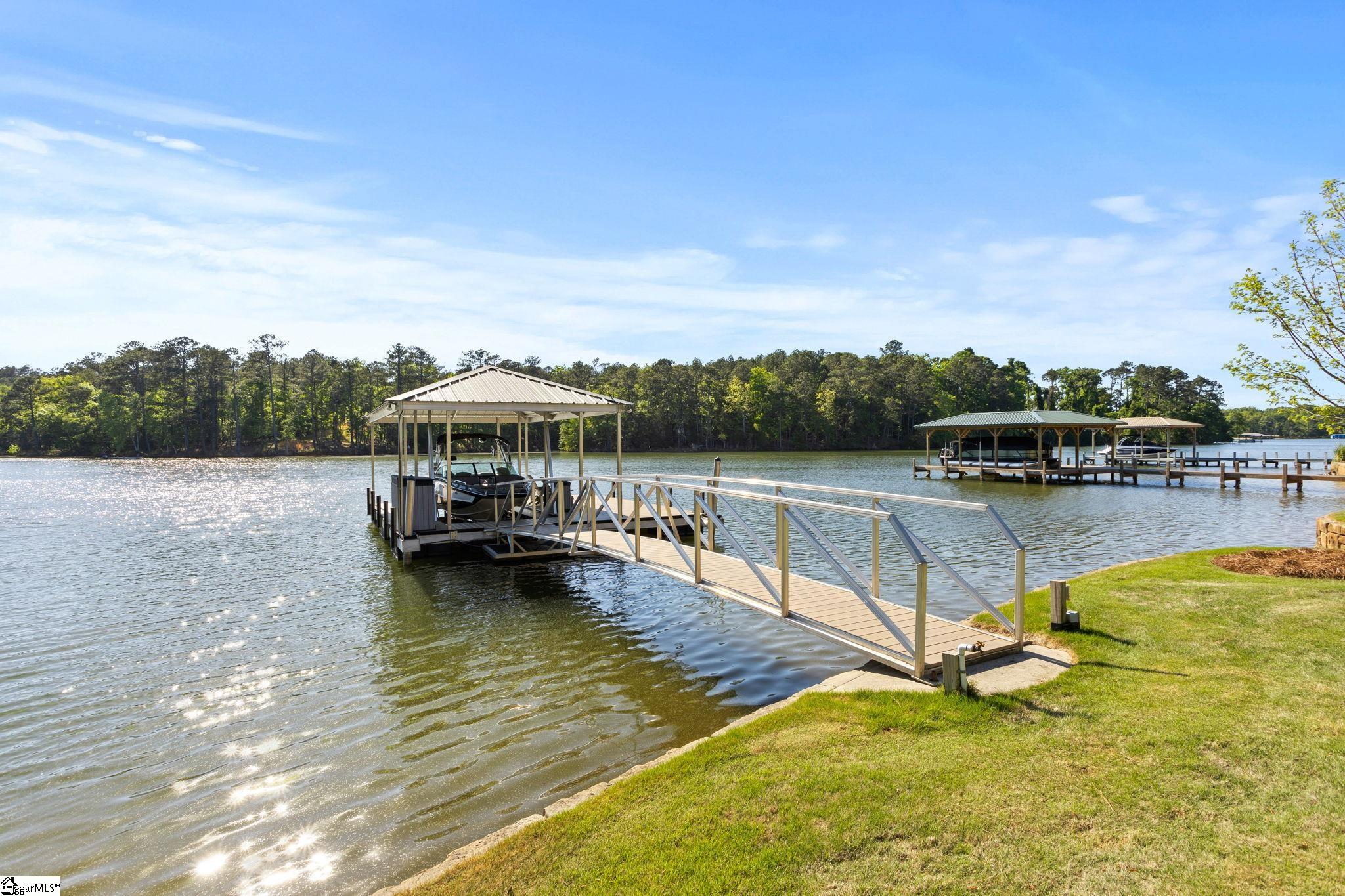 376 Abercrombie Point Greenwood, SC 29649 - Photo 6 of 50