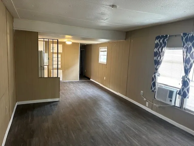 $750 | 16905 Glenheath Street, Montgomery, TX 77316