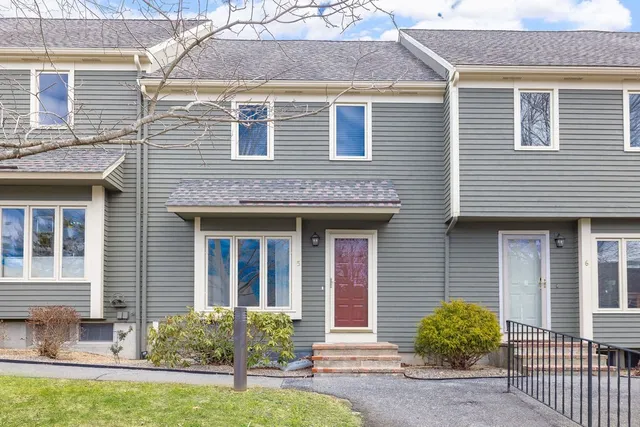 $480,000 | 19 Deer Path, Unit 5, Maynard, MA 01754