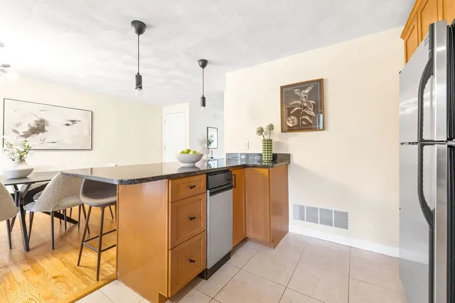 $480,000 | 19 Deer Path, Unit 5, Maynard, MA 01754