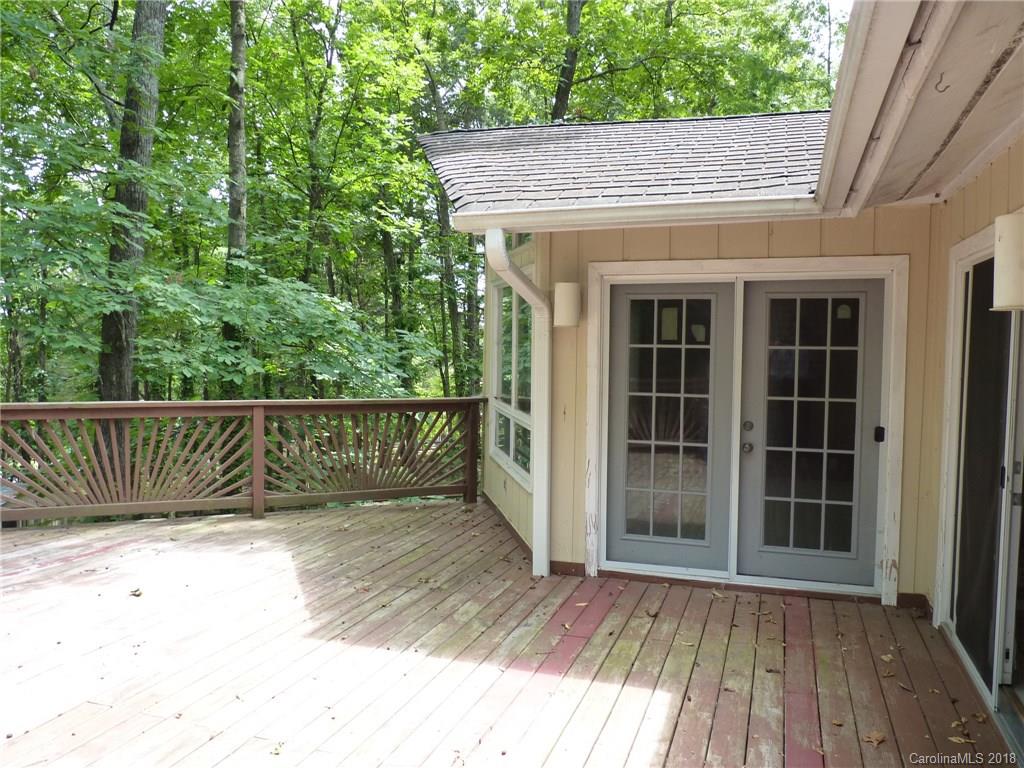 7635 Robin Crest Road Charlotte, NC 28226 - Photo 20 of 22 Gallery Image 20