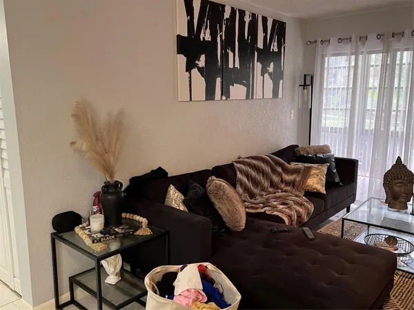 $174,900 | 9745 West McNab Road, Unit 110, Fort Lauderdale, FL 33321