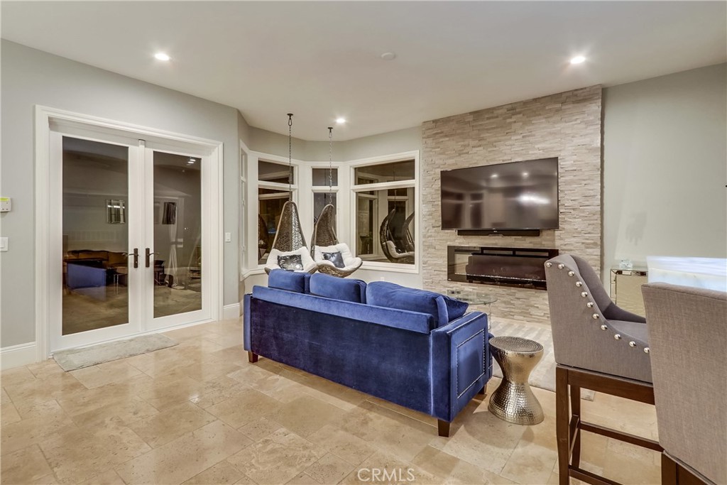 28092 Tefir Mission Viejo, CA 92692 - Photo 14 of 59