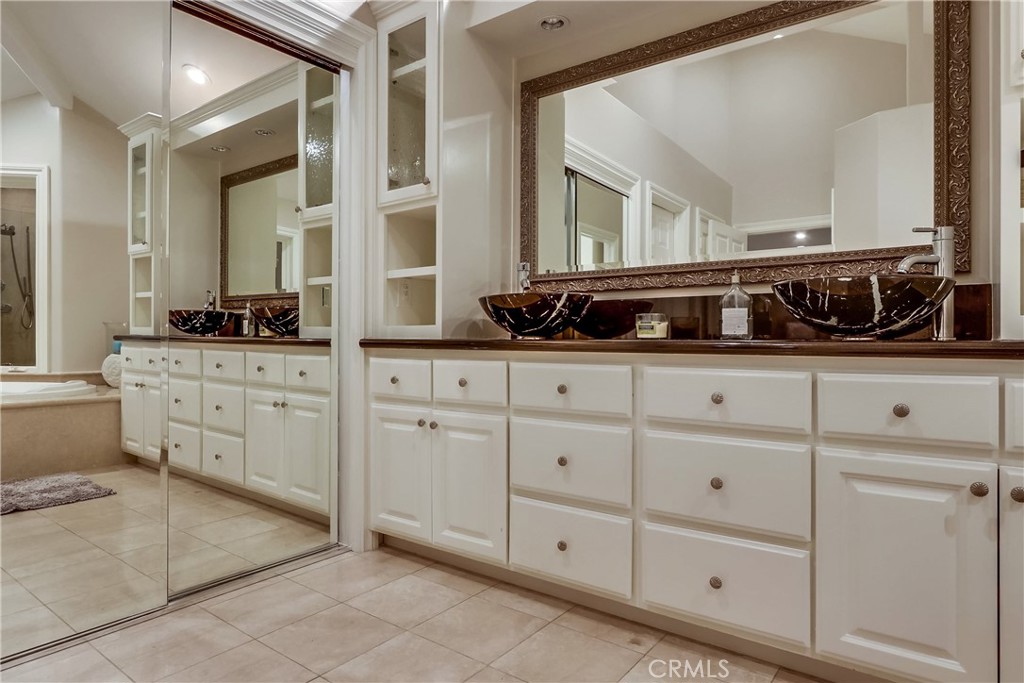 28092 Tefir Mission Viejo, CA 92692 - Photo 34 of 59