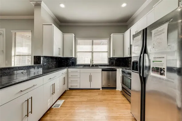 $3,995 | 4432 Bowser Avenue, Unit C, Dallas, TX 75219