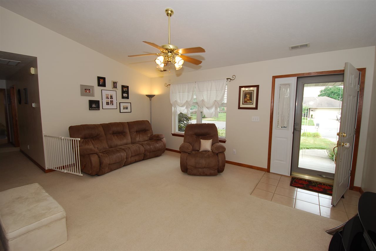 332 Ridgewood Lane Jasper, IN 47546 - Photo 5 of 14 Gallery Image 5