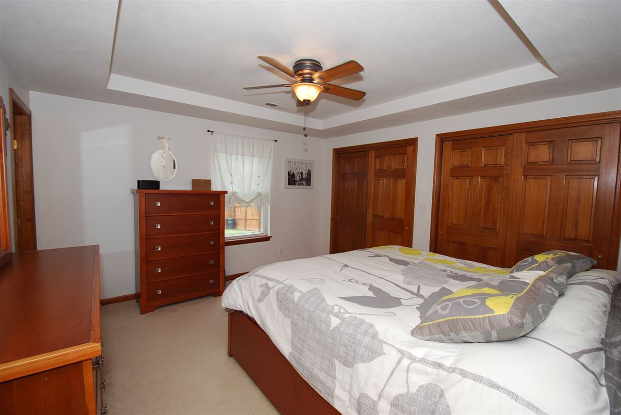 332 Ridgewood Lane Jasper, IN 47546 - Photo 6 of 14 Gallery Image 6