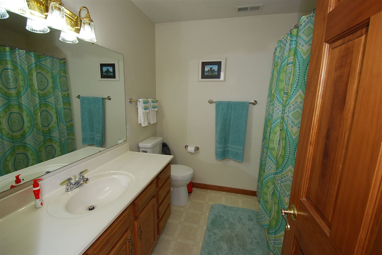 332 Ridgewood Lane Jasper, IN 47546 - Photo 10 of 14 Gallery Image 10