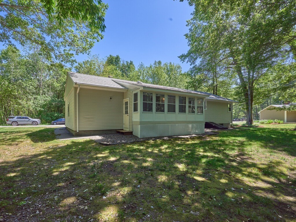16 Stanjoy Road Holden, MA 01520 - Photo 28 of 30 Gallery Image 28