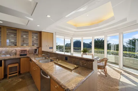 $4,350,000 | 17 Ashdown Place, Half Moon Bay, CA 94019