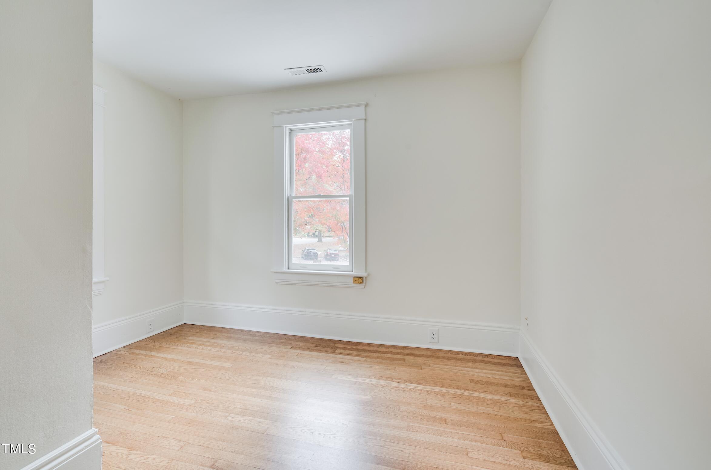 710 Nash Drive Raleigh, NC 27608 - Photo 29 of 36 Screenshot 2023-11-15 at 12.16.32 PM