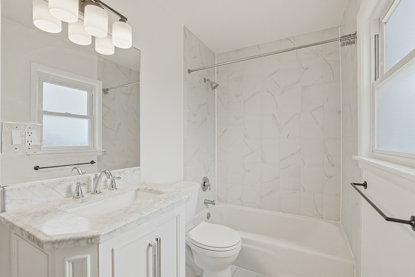 630 Hibbard Road Wilmette, IL 60091 - Photo 18 of 27