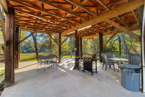 $224,900 | 13 River Bottom Road, New Augusta, MS 39462