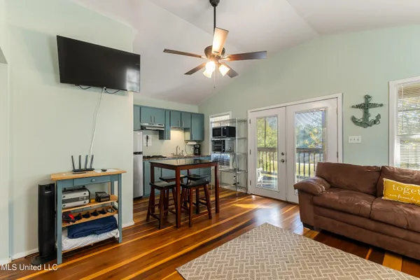 $224,900 | 13 River Bottom Road, New Augusta, MS 39462