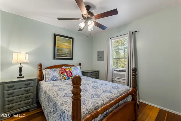 $224,900 | 13 River Bottom Road, New Augusta, MS 39462