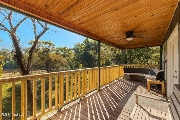 $224,900 | 13 River Bottom Road, New Augusta, MS 39462