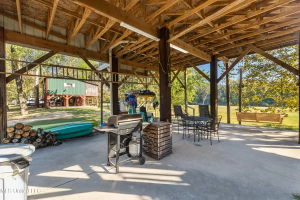 $224,900 | 13 River Bottom Road, New Augusta, MS 39462