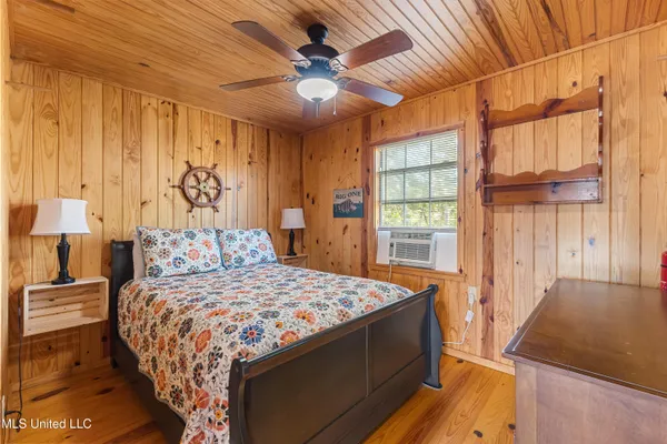 $224,900 | 13 River Bottom Road, New Augusta, MS 39462