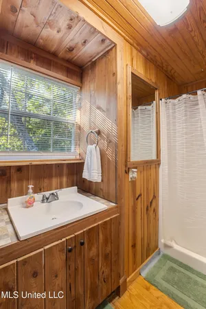 $224,900 | 13 River Bottom Road, New Augusta, MS 39462