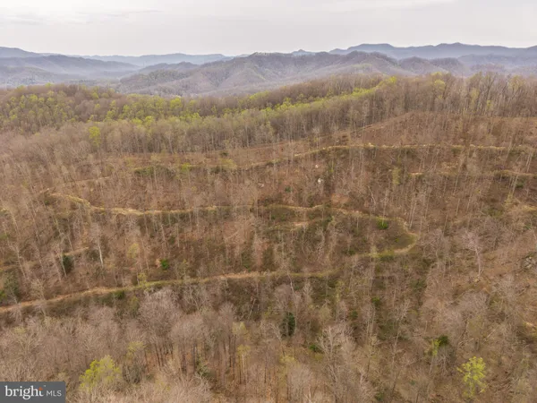 $126,840 | 0 Coal River Road, Glen Daniel, WV 25844