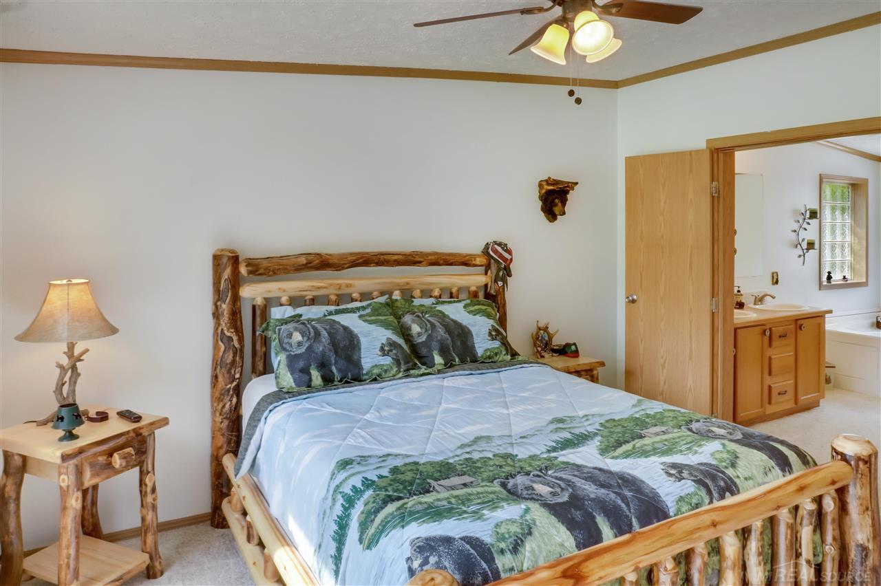 660 Pettit Road Lupton, MI 48635 - Photo 13 of 47 50043439-12.JPG