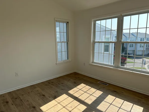 $2,500 | 152 40th Street South, Unit 152, Brigantine, NJ 08203