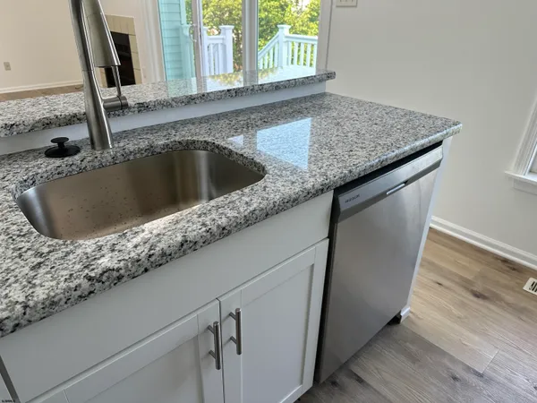 $2,400 | 152 40th Street South, Unit 152, Brigantine, NJ 08203