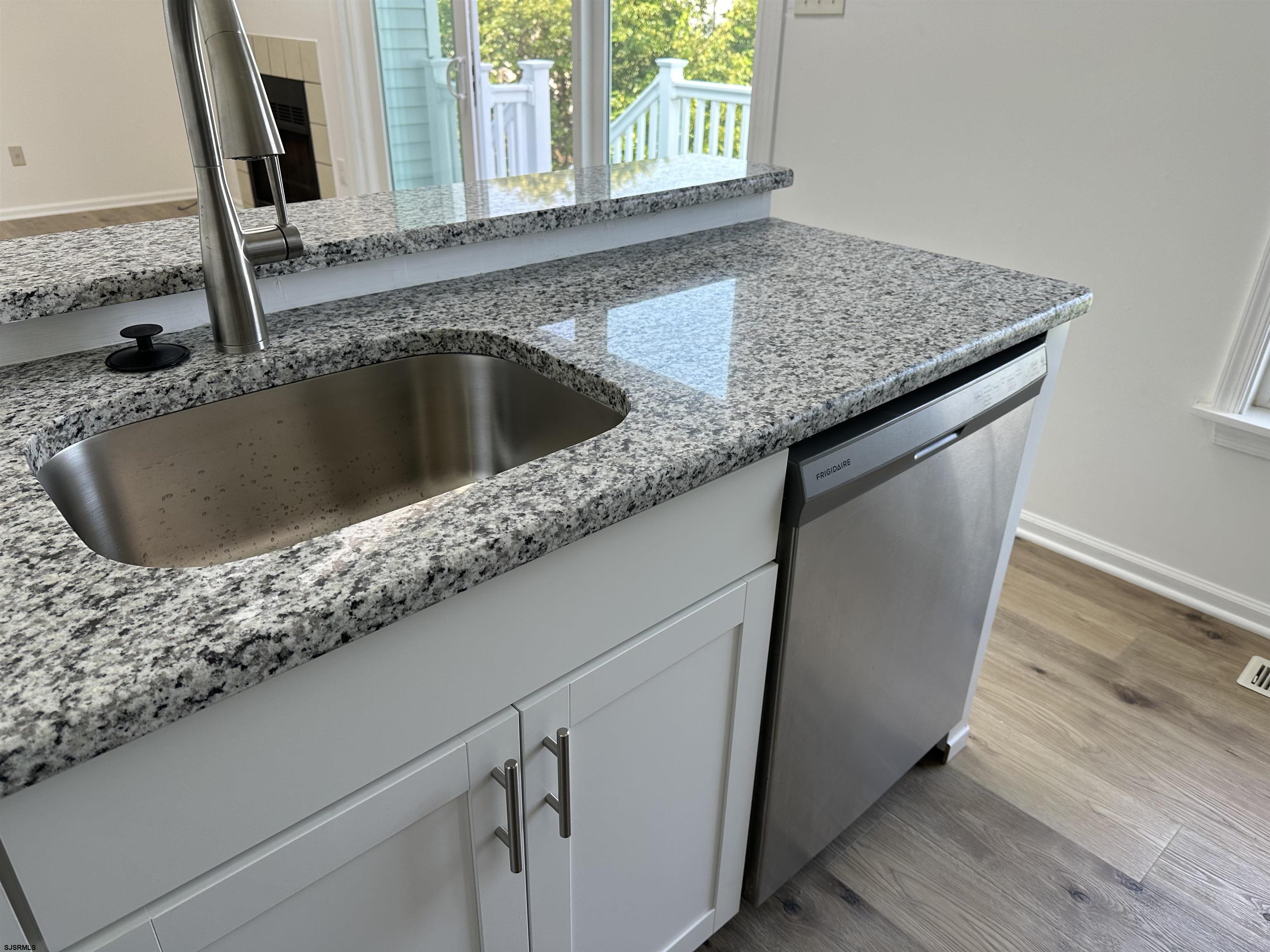 152 40th Street South, Unit 152 Brigantine, NJ 08203 - Photo 7 of 13
