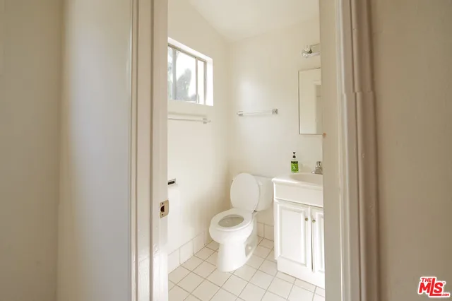 $5,400 | 4085 Michael Avenue, Los Angeles, CA 90066