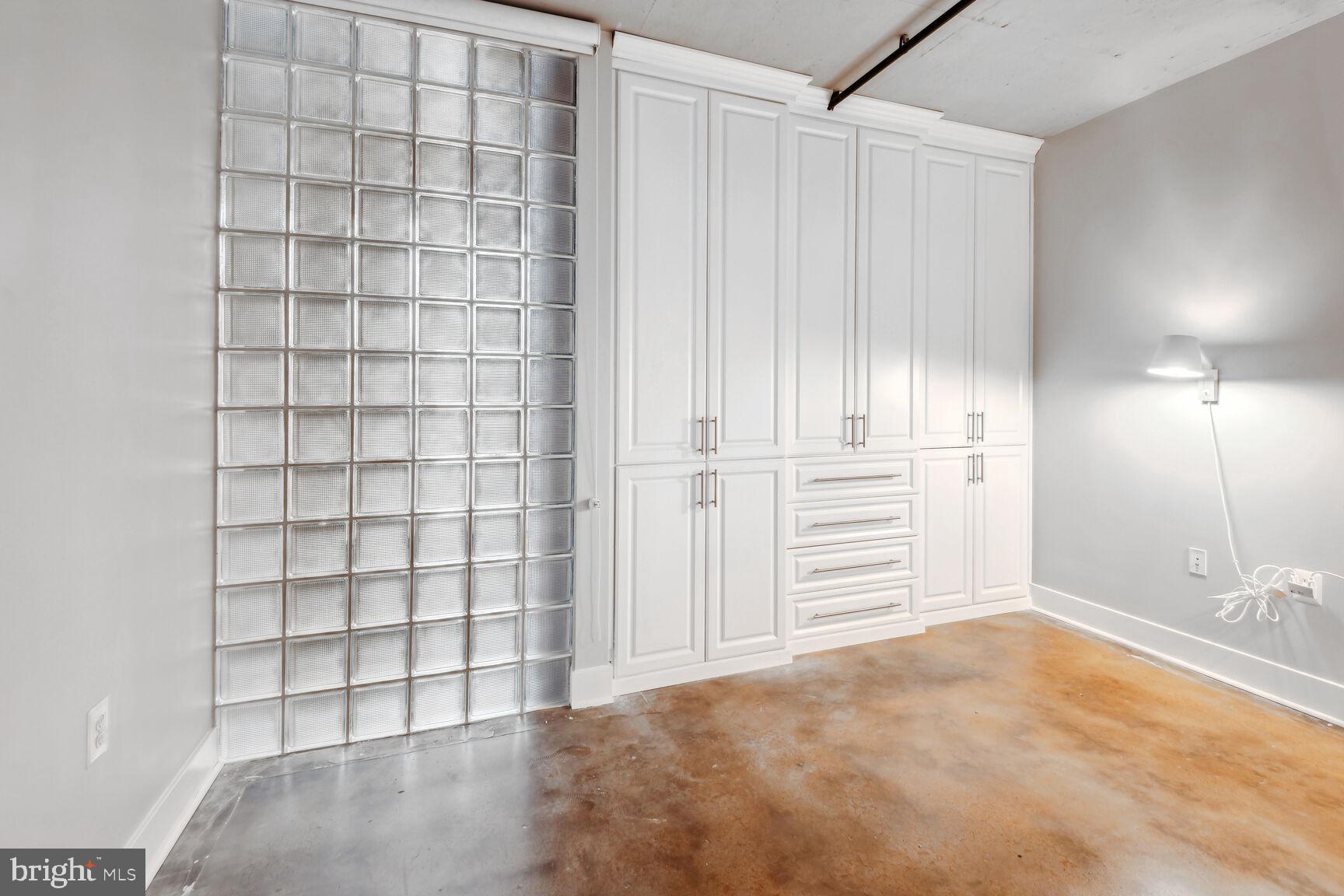 2125 14th Street Northwest, Unit 319 Washington, DC 20009 - Photo 15 of 23 a view of an empty room with a empty space