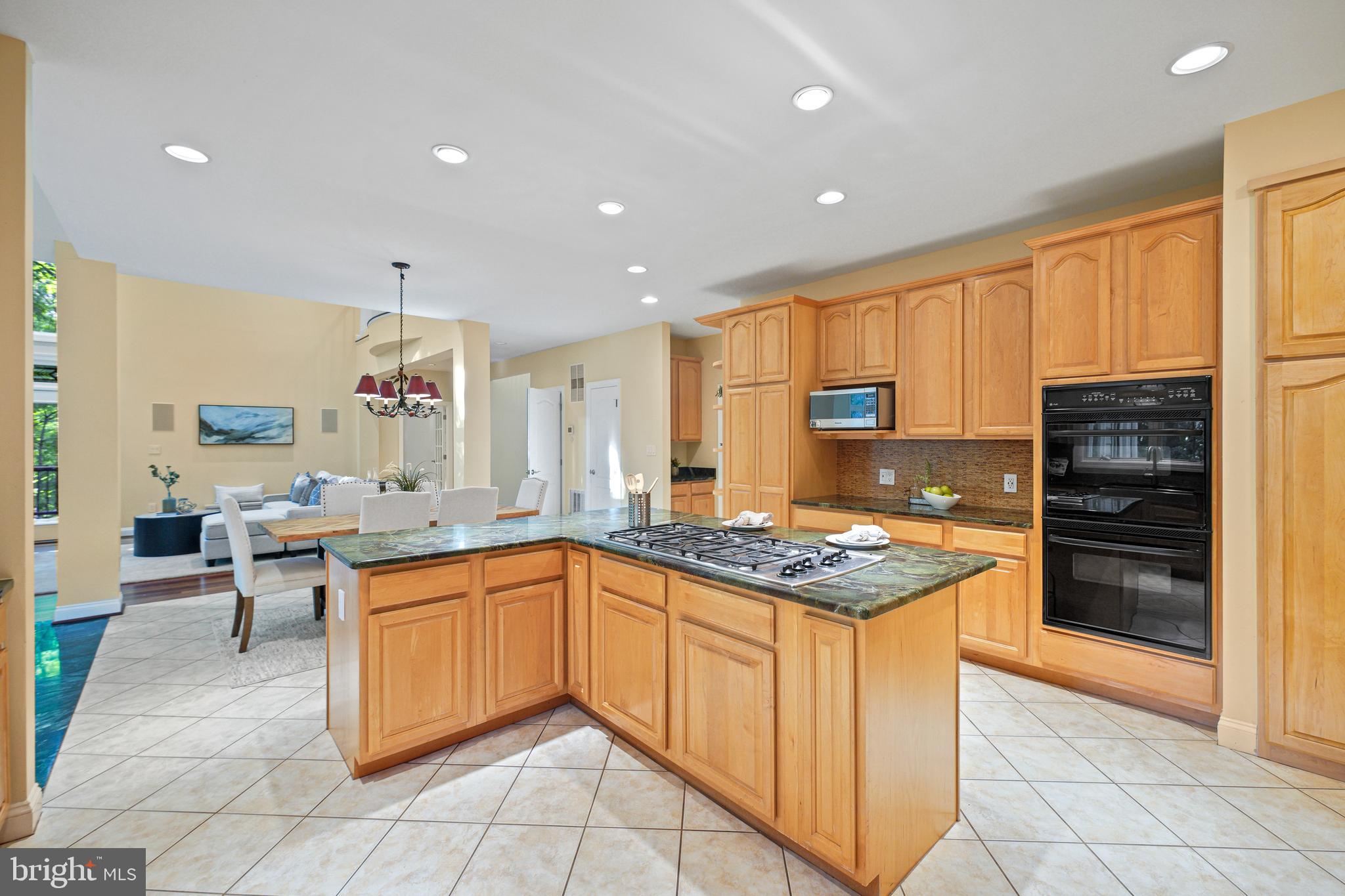 12118 North Walnut Branch Road Reston, VA 20194 - Photo 15 of 47