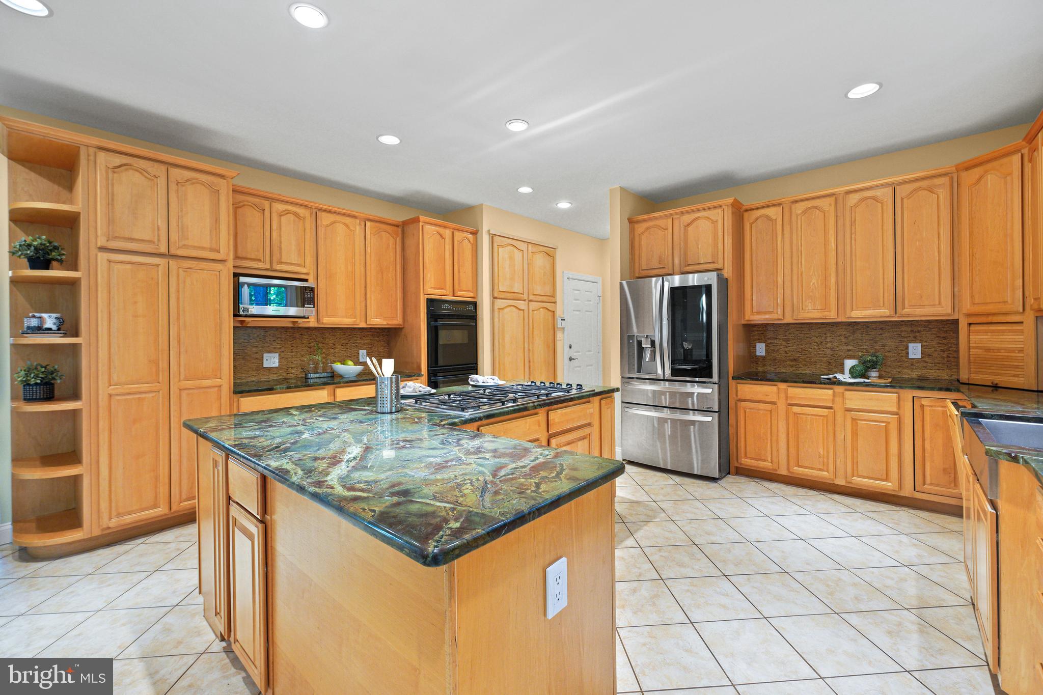 12118 North Walnut Branch Road Reston, VA 20194 - Photo 17 of 47