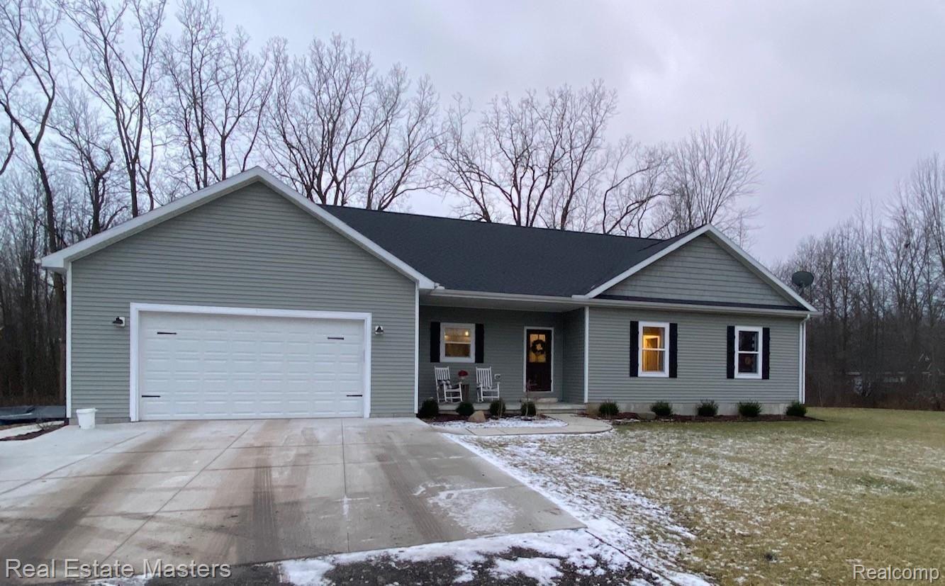 6217 Broadbridge Road Marine City, MI 48039 - Photo 1 of 21 5.jpg