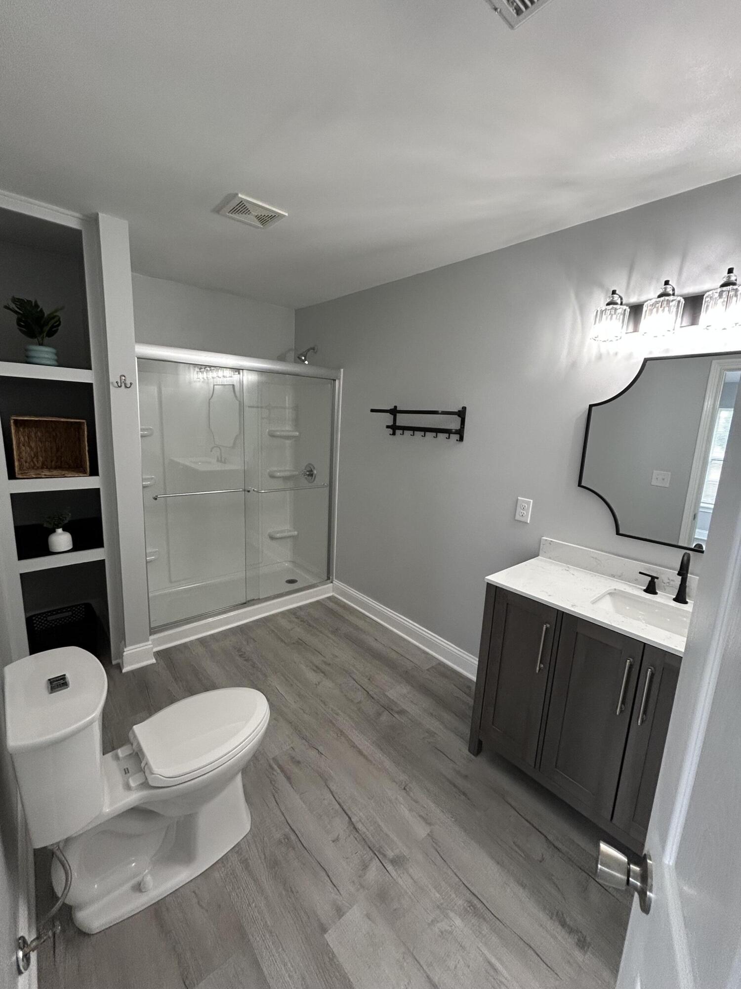 130 Rodeo Drive Georgetown, KY 40324 - Photo 17 of 25 Large Master Bathroom