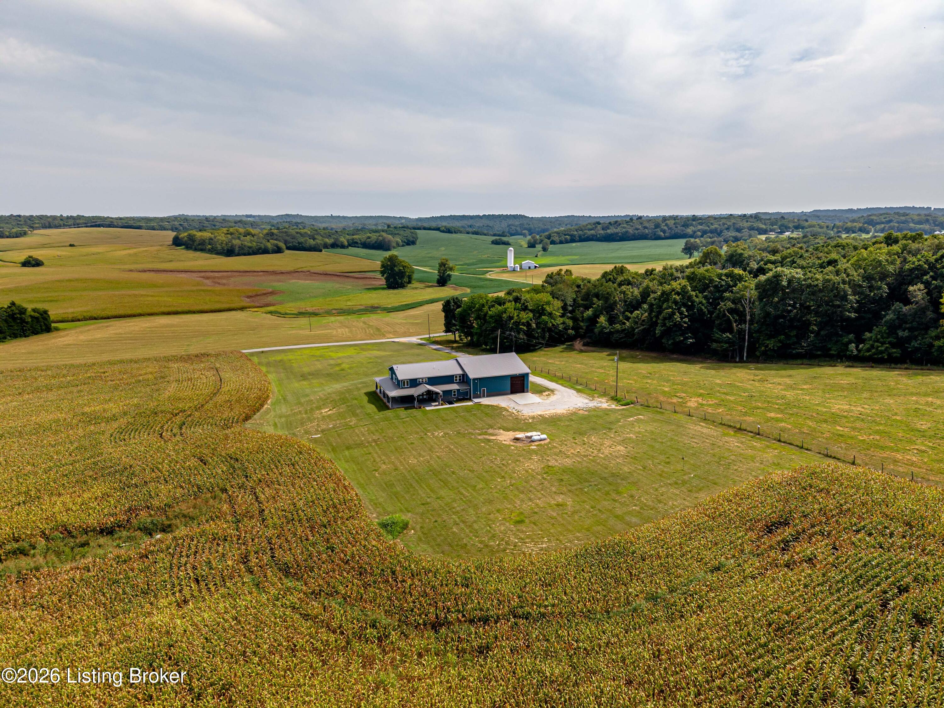 689 Clarkson Road Vine Grove, KY 40175 - Photo 10 of 70 14_DJI_20260827034650_0886_D