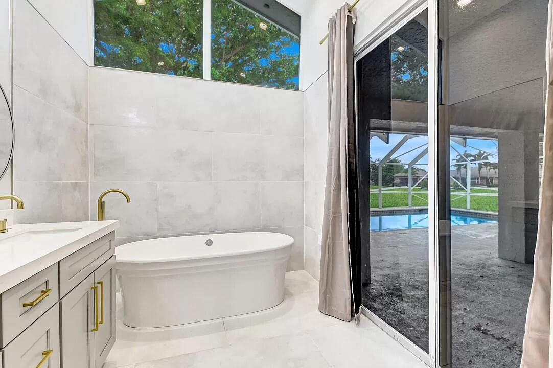 21813 Reflection Lane Boca Raton, FL 33428 - Photo 18 of 32 18
