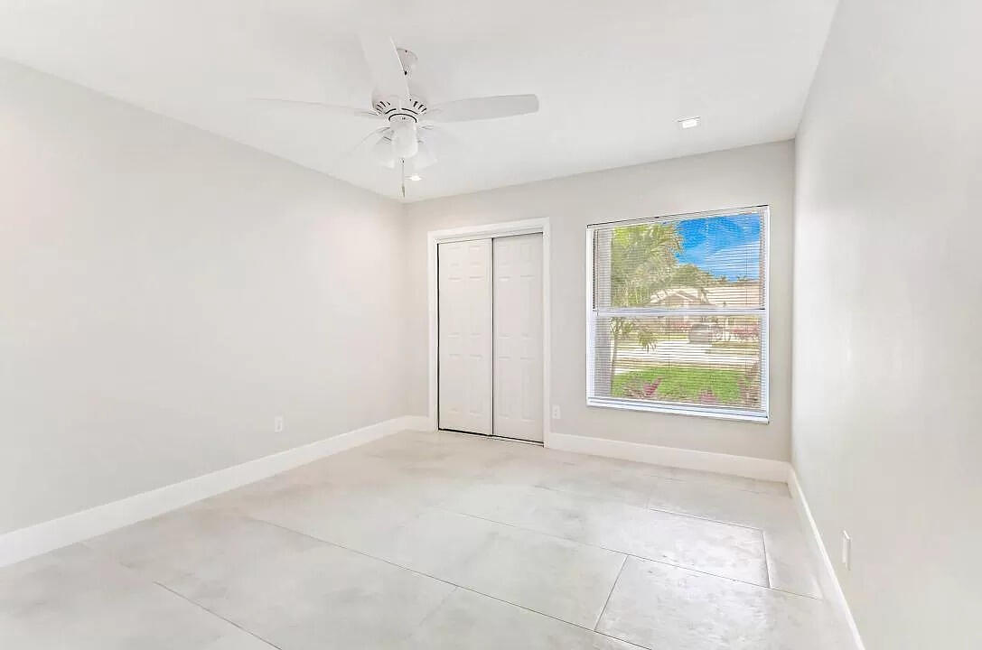 21813 Reflection Lane Boca Raton, FL 33428 - Photo 23 of 32 23