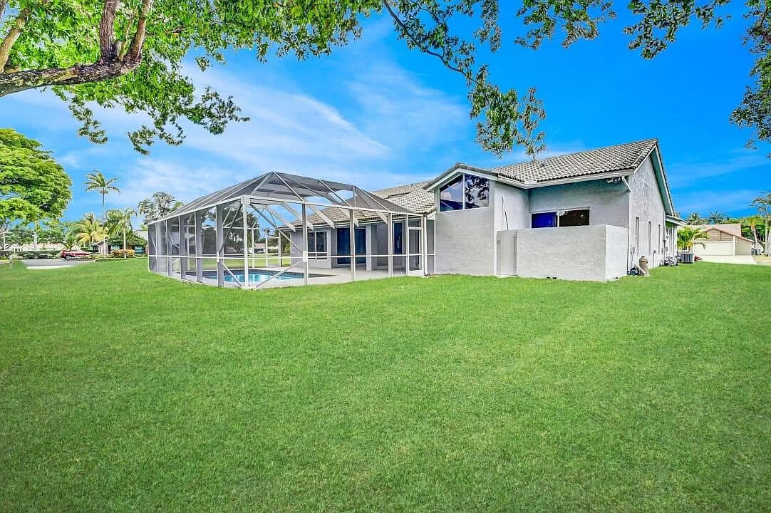 21813 Reflection Lane Boca Raton, FL 33428 - Photo 3 of 32 3