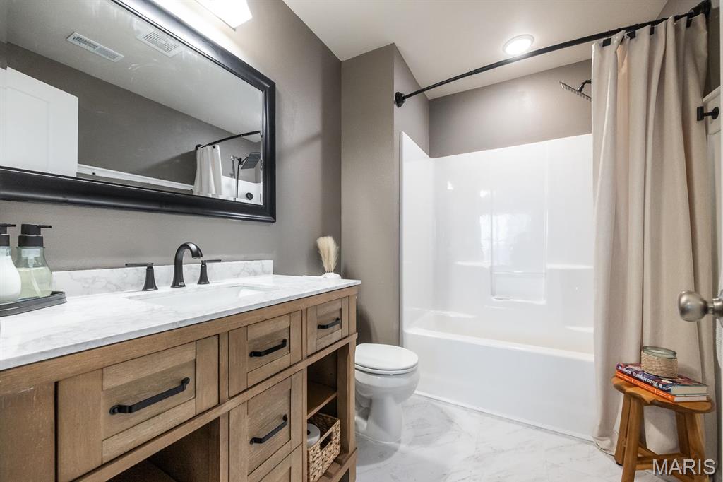 860 Bluff Ridge Lane Shiloh, IL 62221 - Photo 22 of 33 Gallery Image 22